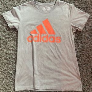 Adidas T-shirt